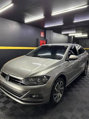 VOLKSWAGEN VIRTUS 1.0 200 TSI HIGHLINE AUTOMÁTICO VOLKSWAGEN VIRTUS 1.0 200 TSI HIGHLINE AUTOMÁTICO